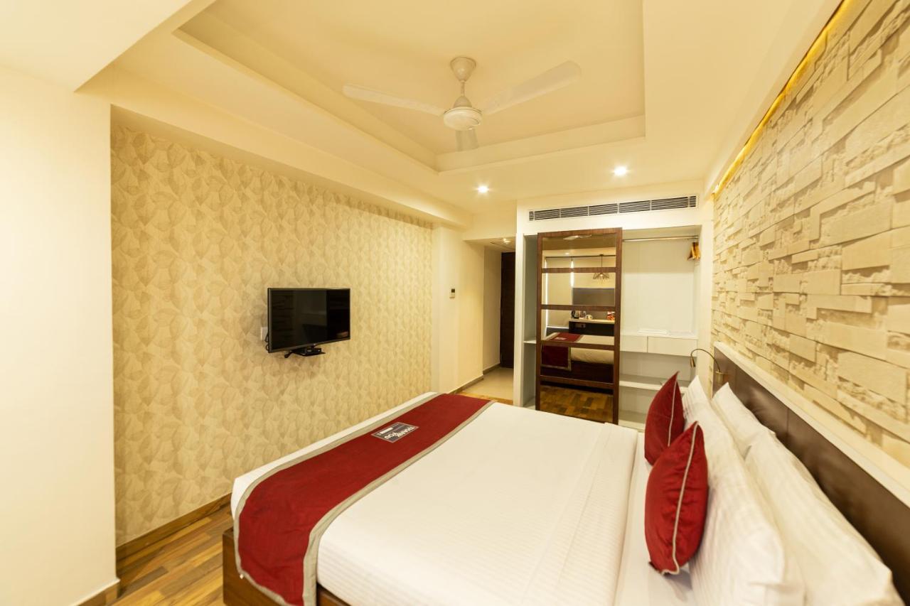 Icon Business Hotel By Bhagini Bangalore Exterior foto